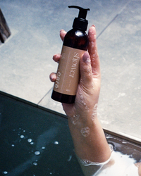 shower care  |  intimate & body wash  |  200 ml